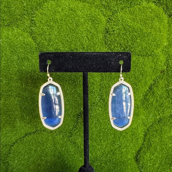 Elegant Navy Blue and Gold Kendra Scott Dani Drop Earrings - Picture 1 of 7